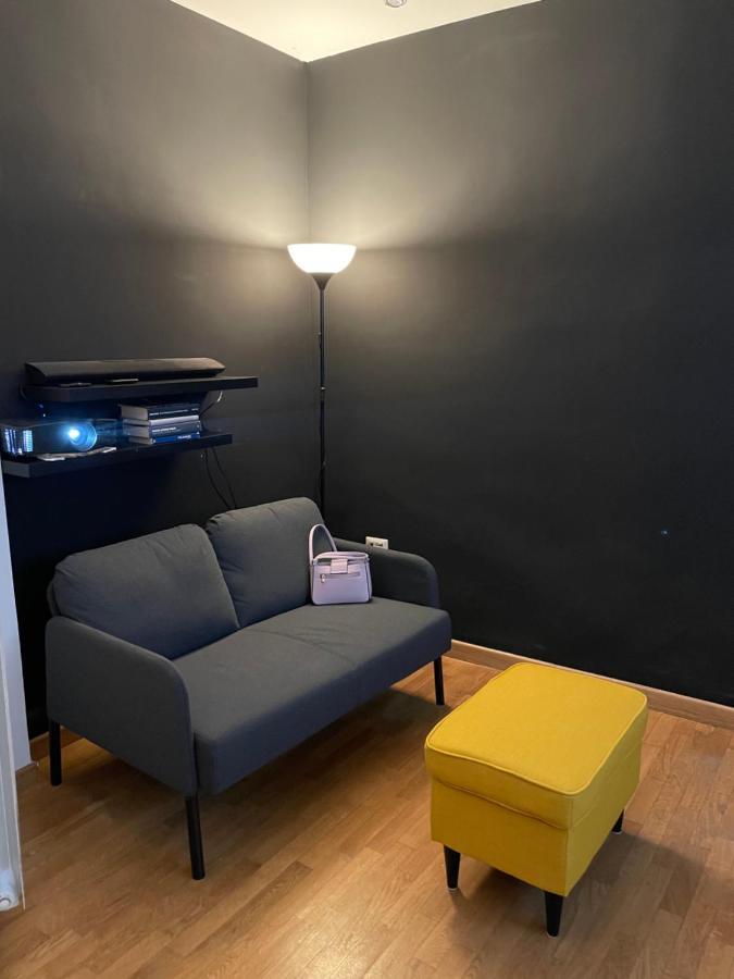 Royalroom2.0-Relaxing Spa & Luxury Apartments ลิโด ดิ ออสเตีย ภายนอก รูปภาพ